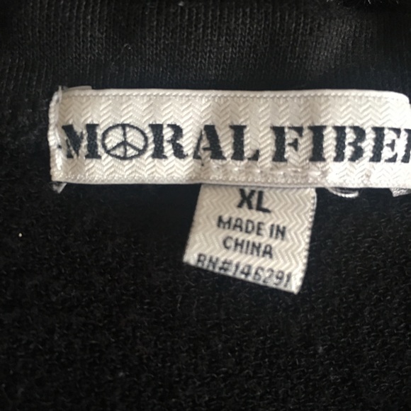 Sweatshirt - Picture 5 of 5